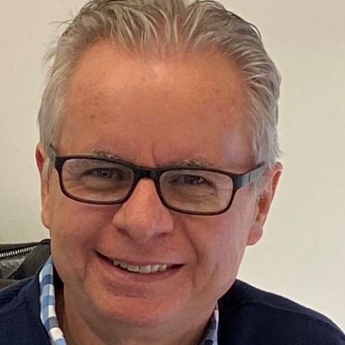 Headshot of Bill MacKenzie