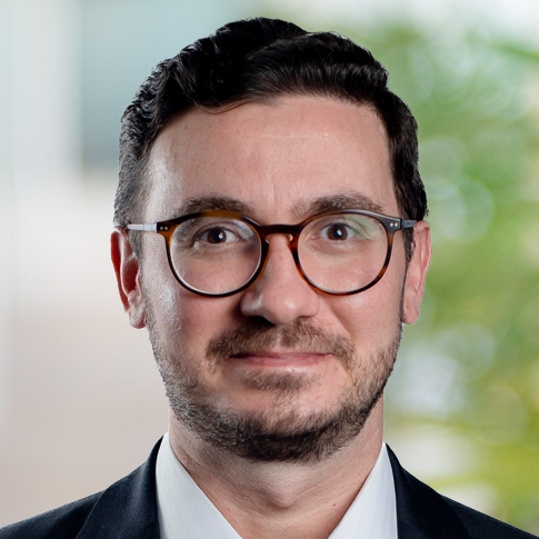 Caio Jose Petroucic, Diretor Adjunto de Relacionamento