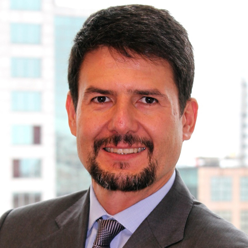 Headshot of Evandro Luis