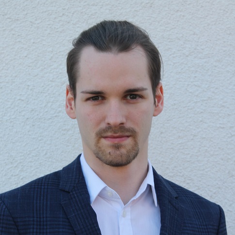 Headshot of Julien Hauer