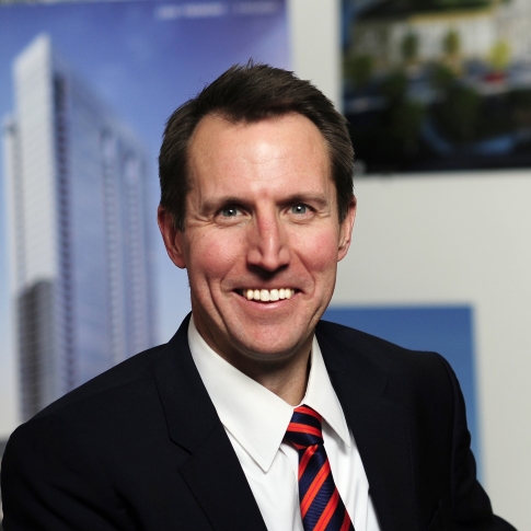 Headshot of Lou Gale