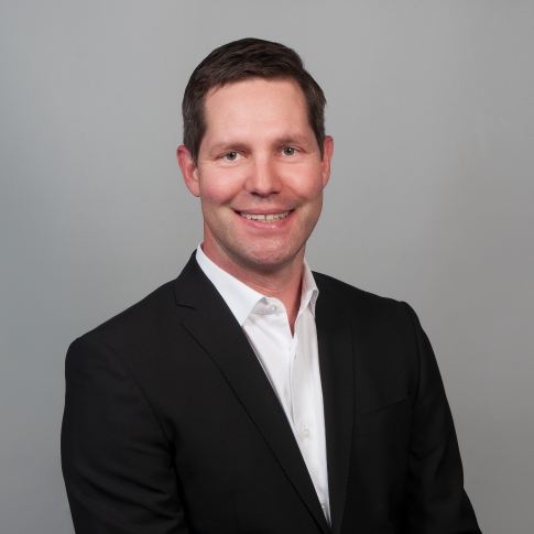 Headshot of Reto Ebnöther