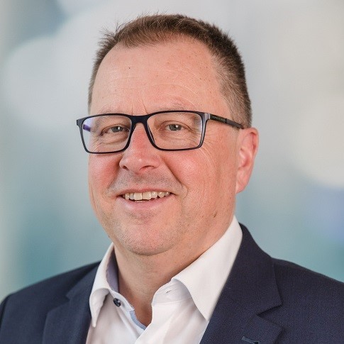 Henning Rihn - Senior Director Retirement, Legal
