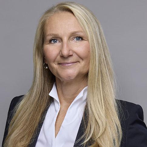 Stephanie Schmelter, Senior Director, Executive Compensation and Board Advisory Germany/Austria