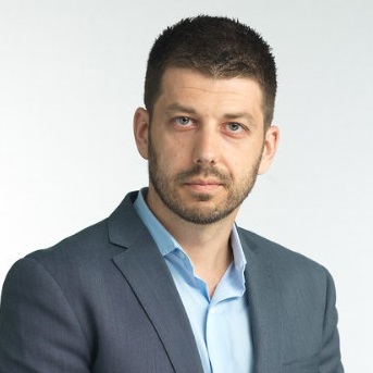 Headshot of Tom Rodriguez