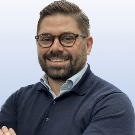 Alexander Portnoff, Senior Sales Executive