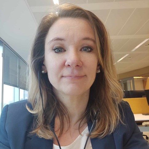 headshot photo of the author