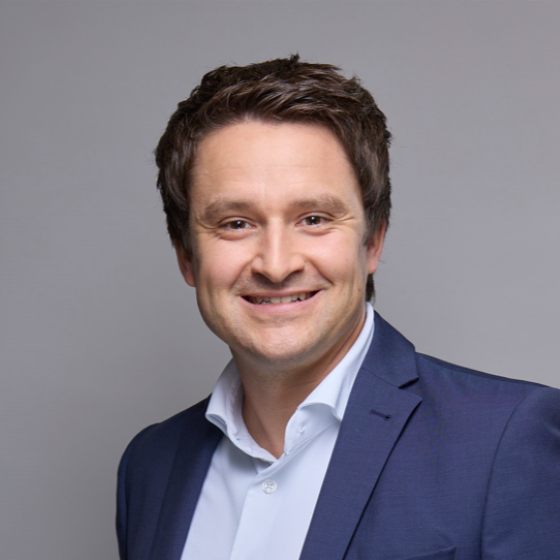 Daniel Schroff, Associate Director – Work & Rewards