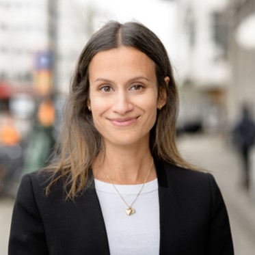 headshot photo of the author