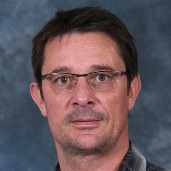 Frédéric Brenon, Chargé de clientèle