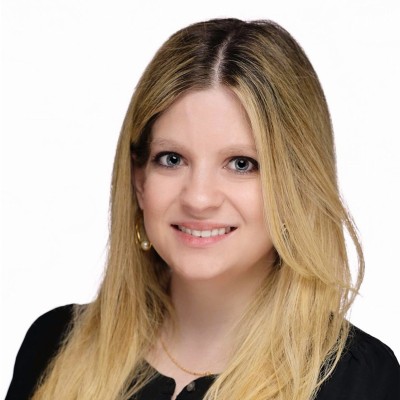 Laura Coombs, RPLU, CPLP, National Physicians Broking Leader