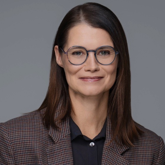 Małgorzata Ilkiewicz, Dyrektor Działu Linii Finansowych, Departament Finex