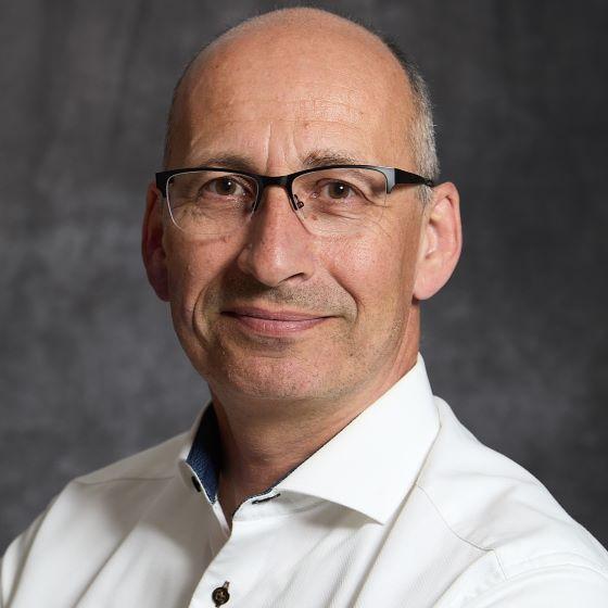 Martin Carbon, Managing Director Integrated & Global Solutions