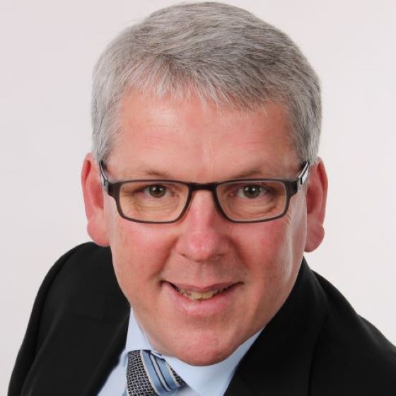 Senior Managing Director Retirement, Head of Legal | Tax | Accounting