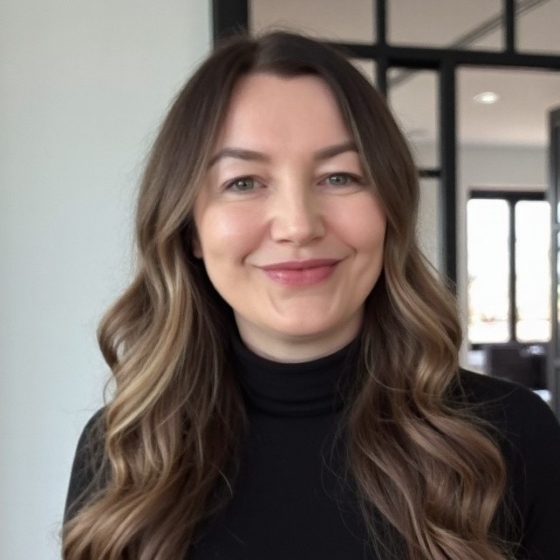 Shannon Veilleux, Public Sector & Education, Canada