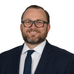 Stephen MacDermott, Head of Technical Broking, P&C and Natural Resources, Pacific