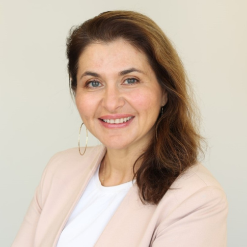 Photo of Yana Plotkin
