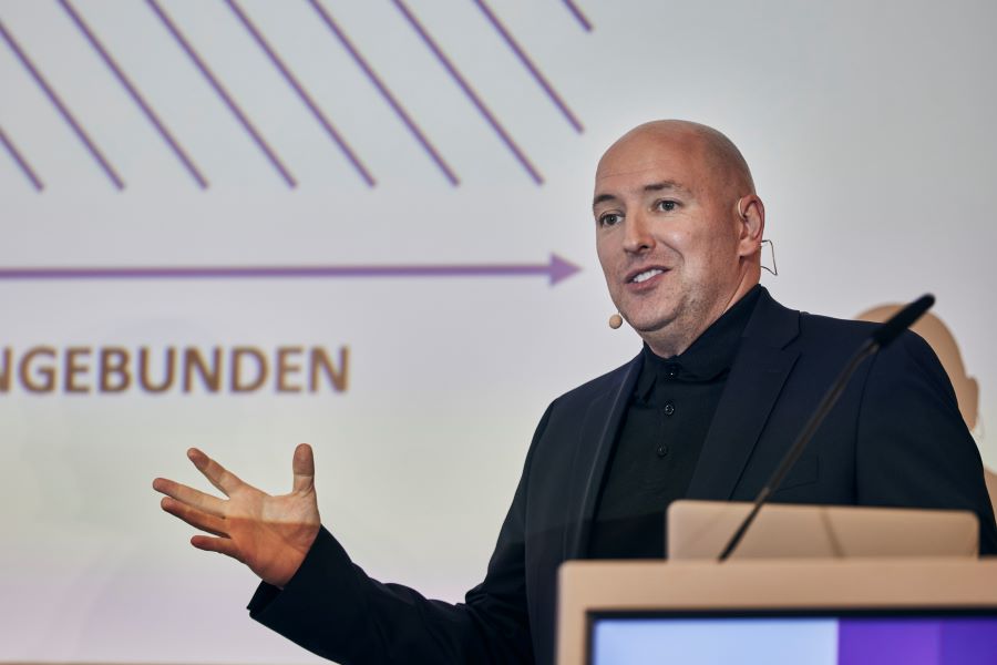 Mark Fliegauf auf der bAV Konferenz 2023
