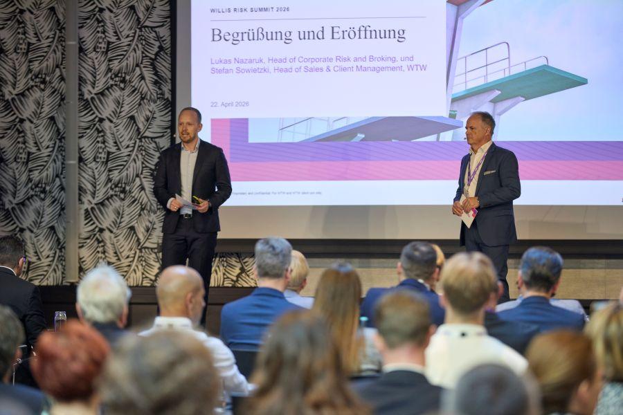 Lukas Nazaruk, Head of Corporate Risk & Broking, und Stefan Sowietzki, Head of Sales & Client Management,